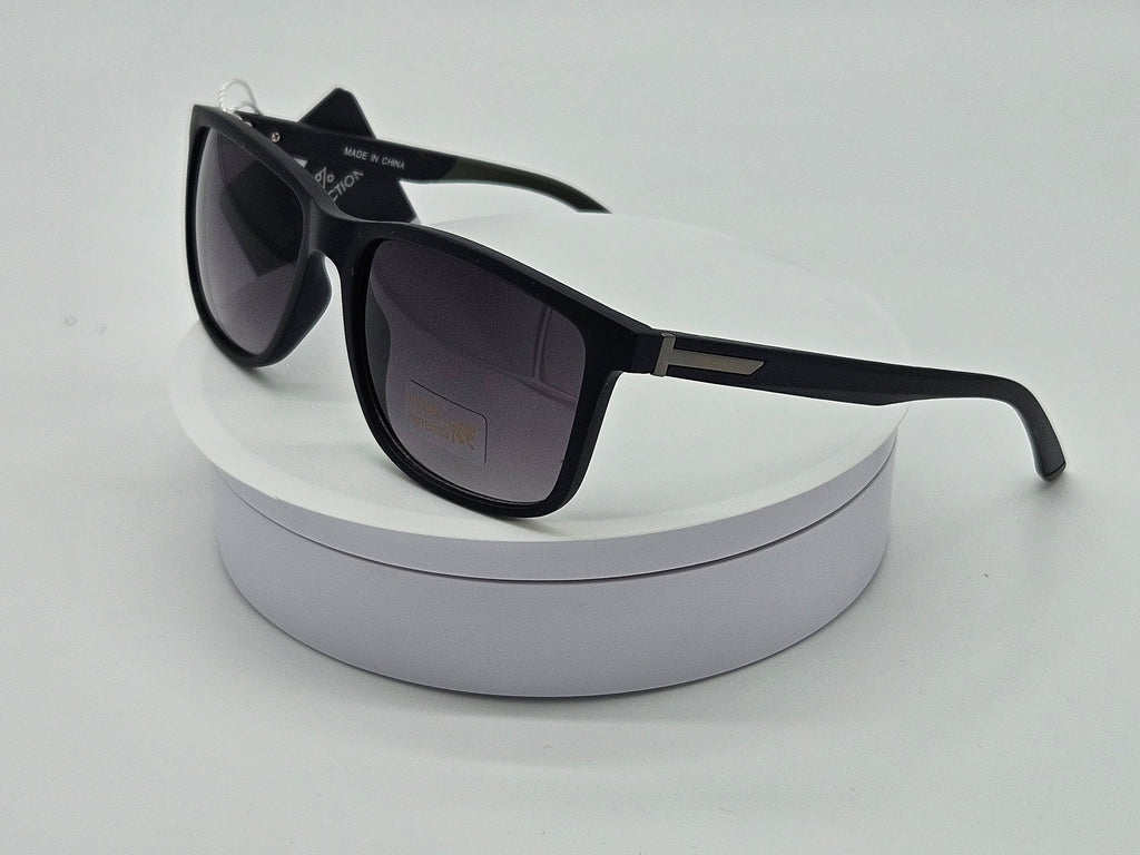 Royal Rayz Angular Wayfarer Sunglasses – Black, Grey Gradient Lens