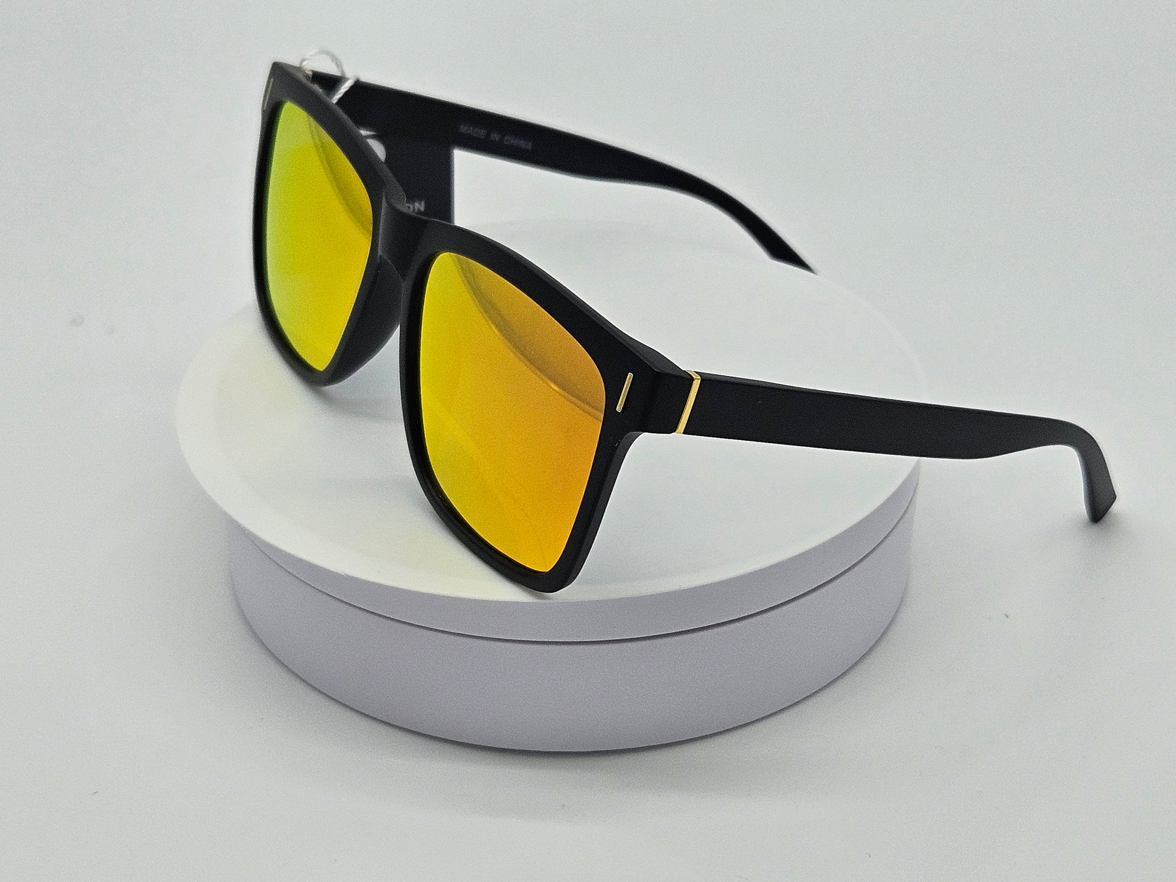 Royal Rayz Sunset Mirror Wayfarer Sunglasses – Black, Orange-Gold Mirror Lens