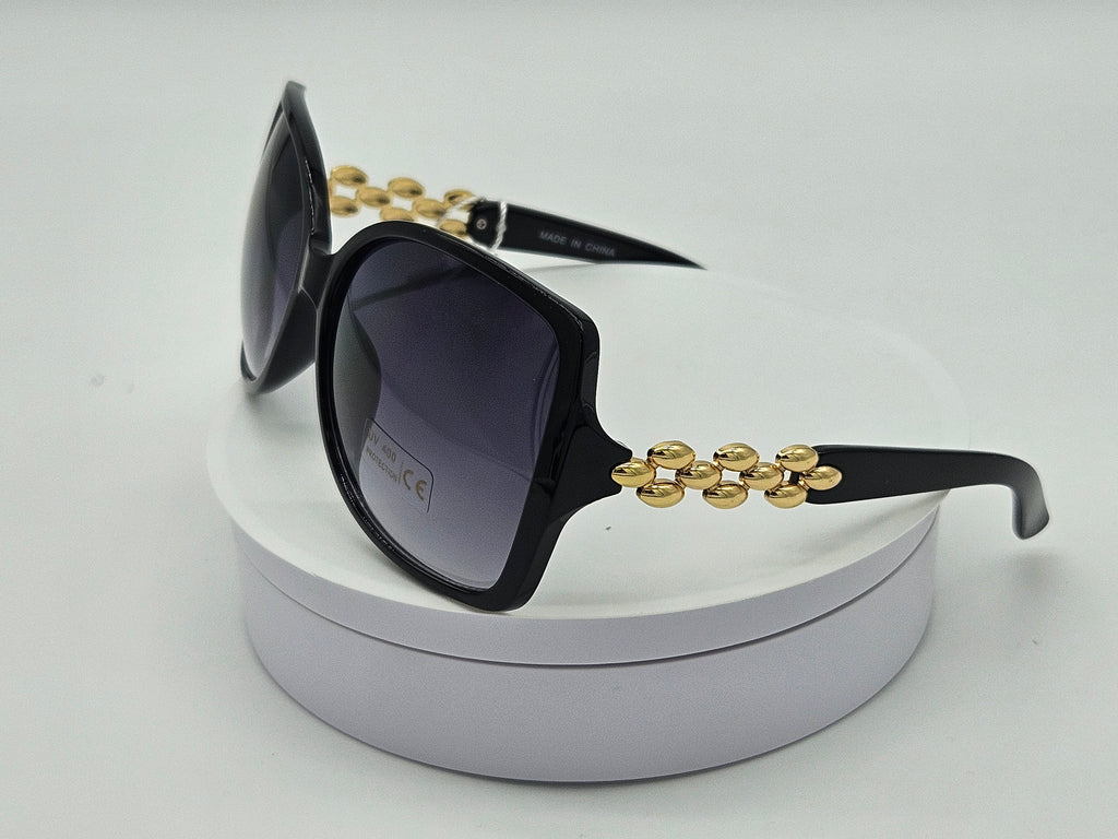 Royal Rayz Chain Link Square Sunglasses – Black, Grey Gradient Lens
