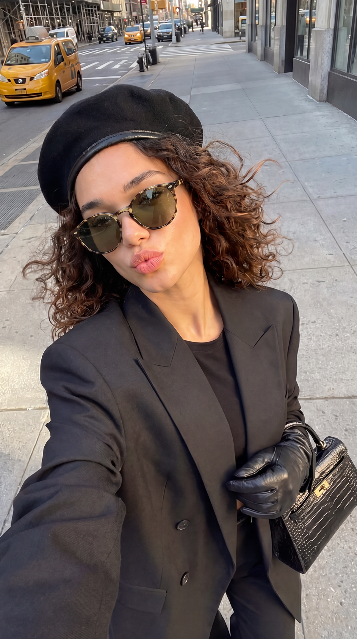 Royal Rayz Retro Round Sunglasses – Tortoiseshell, Olive Tint Lens